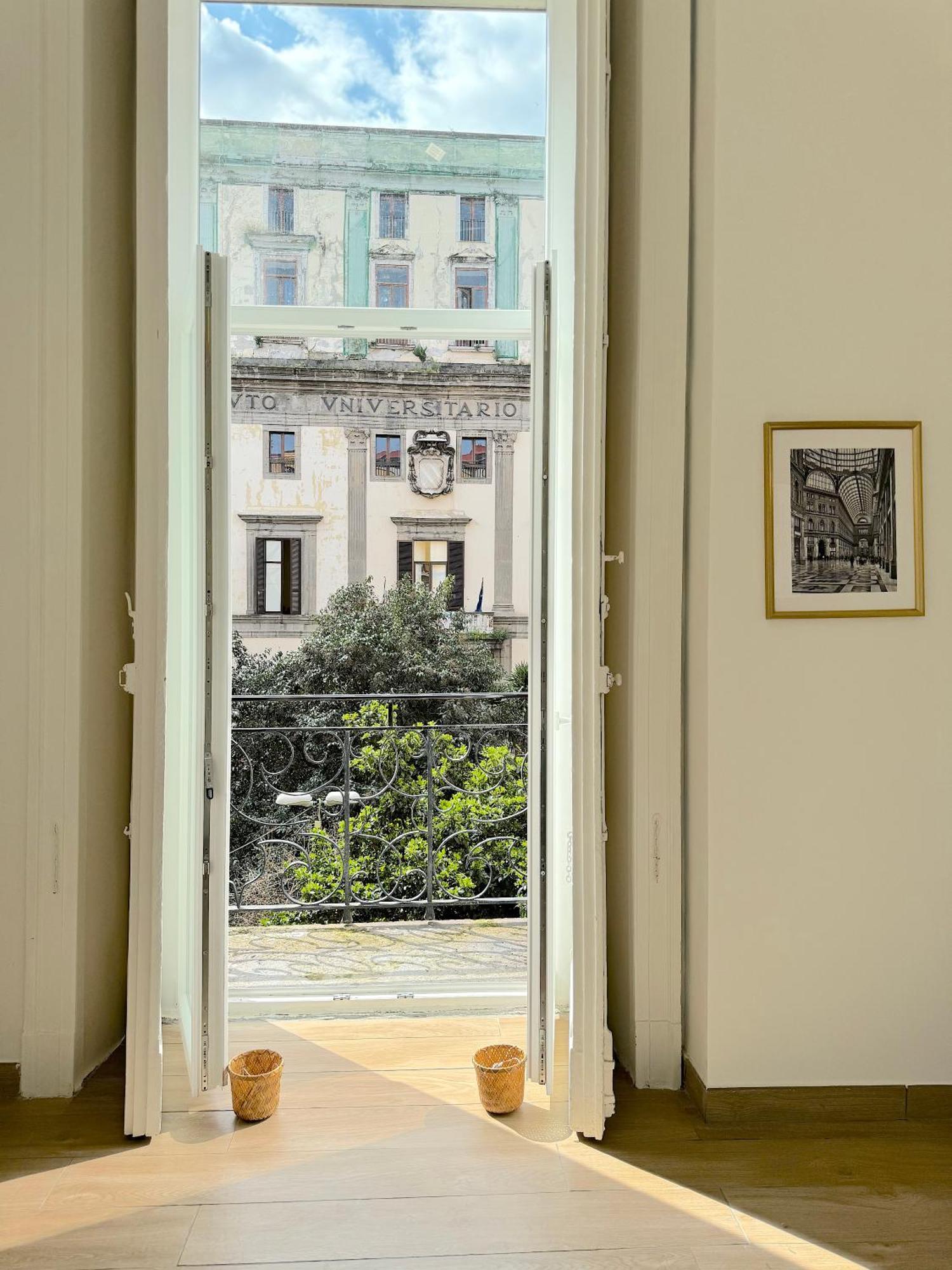 Unihome * Naples
