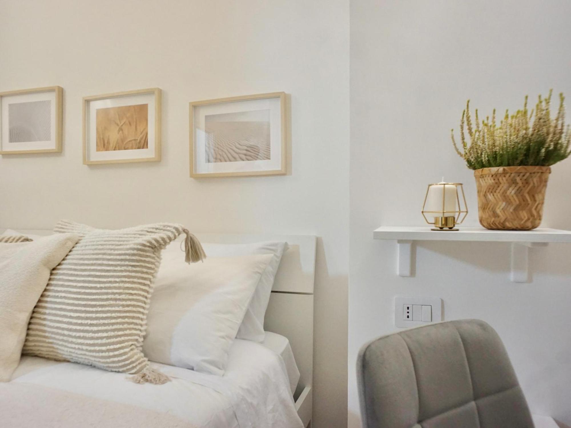 Unihome * Naples