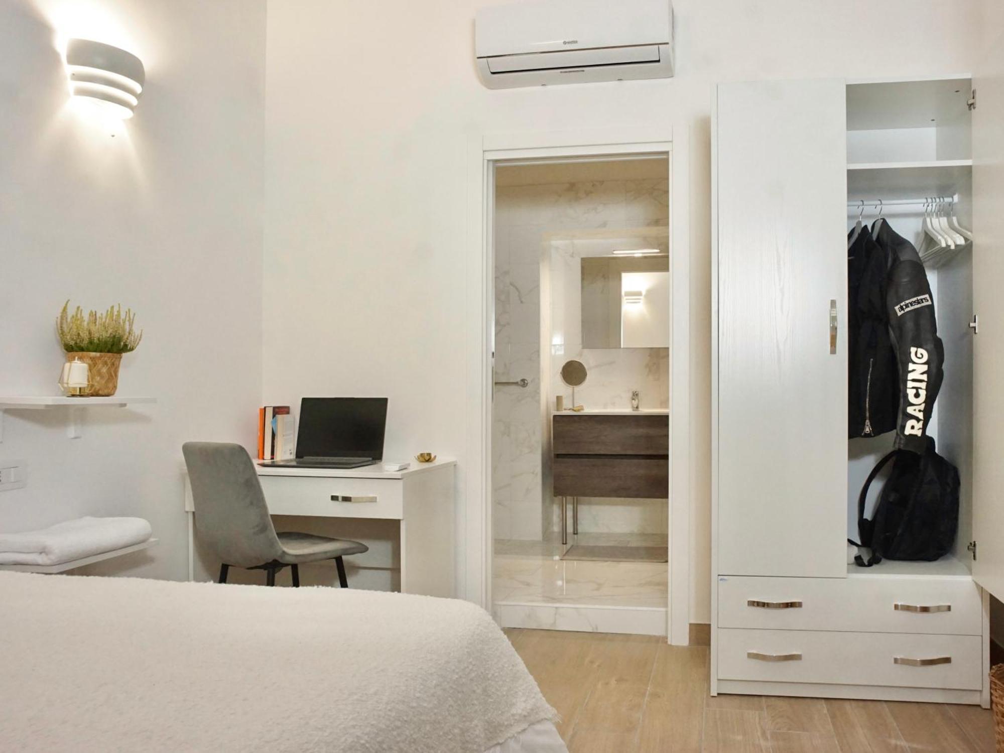 Unihome Apartment